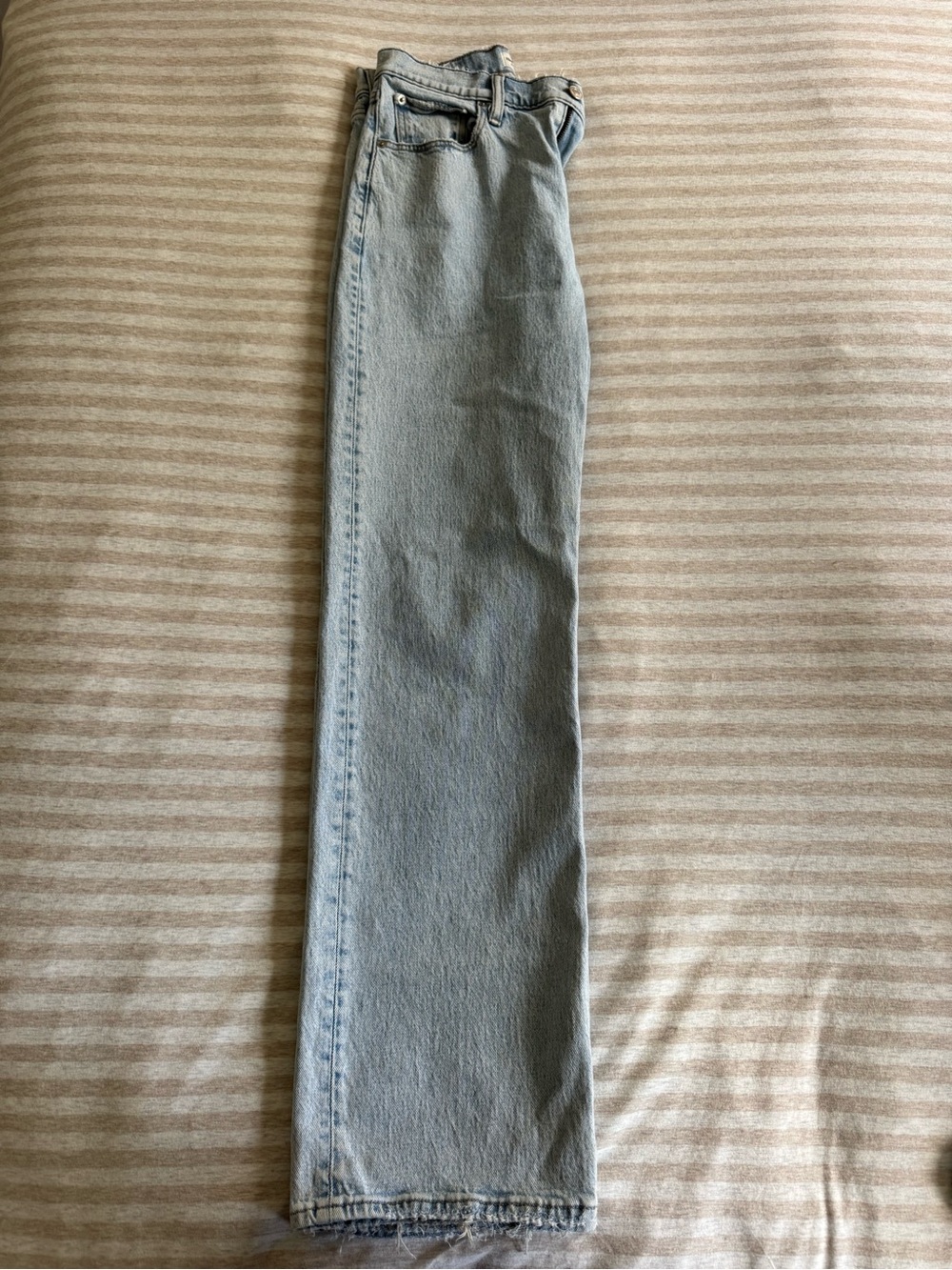 Abercrombie & Fitch Light Wash Straight Leg Jeans